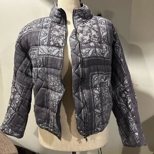 Women's Gray/Blue Quilted Jacket